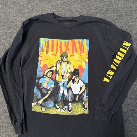 NIRVANA Black Long Sleeve with Vibrant Graphic adult large gold writing 90’s - Picture 3 of 9